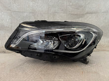 Laden Sie das Bild in den Galerie-Viewer, Frontscheinwerfer Mercedes-Benz Cla A1179067800 Full LED Links Headlight SCH8824564690cz