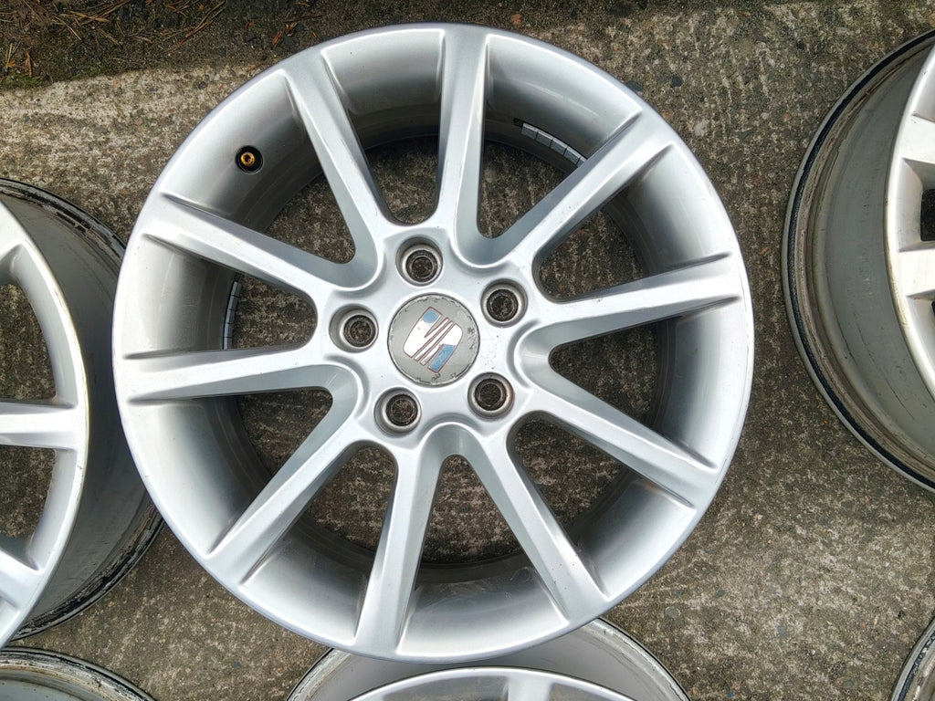 4x Alufelge 16 Zoll 6.5" 5x112 50ET Glanz Silber 5P0601025J Seat I Rim Wheel FEL5770057907kw