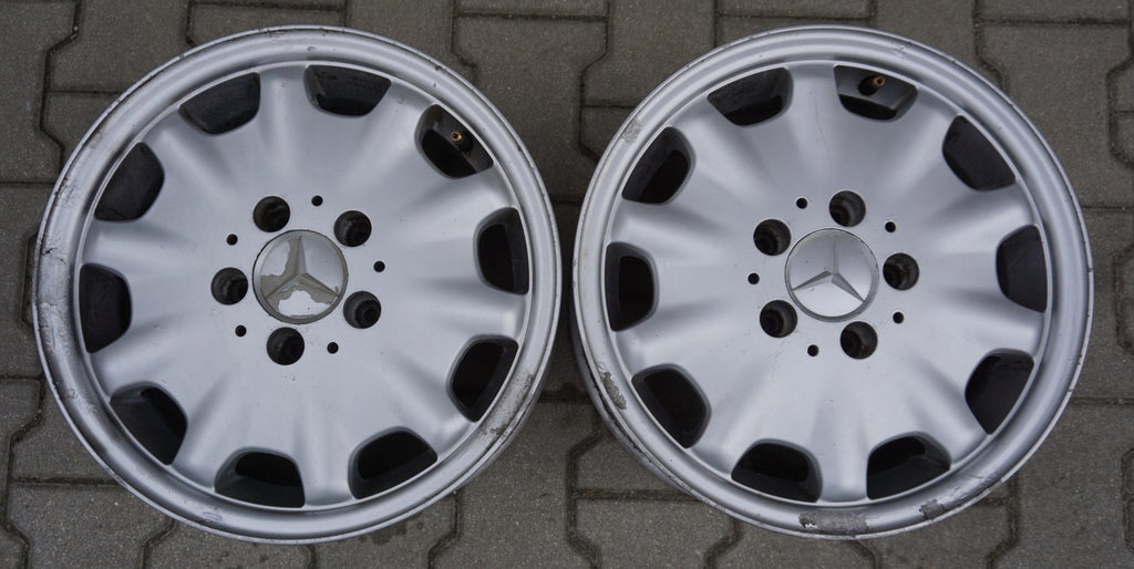 4x Alufelge 15 Zoll 7.0" 5x112 37ET Silber Mercedes-Benz Rim Wheel