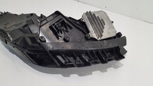 Laden Sie das Bild in den Galerie-Viewer, Frontscheinwerfer Tesla 1077375-30-C Links Scheinwerfer Headlight