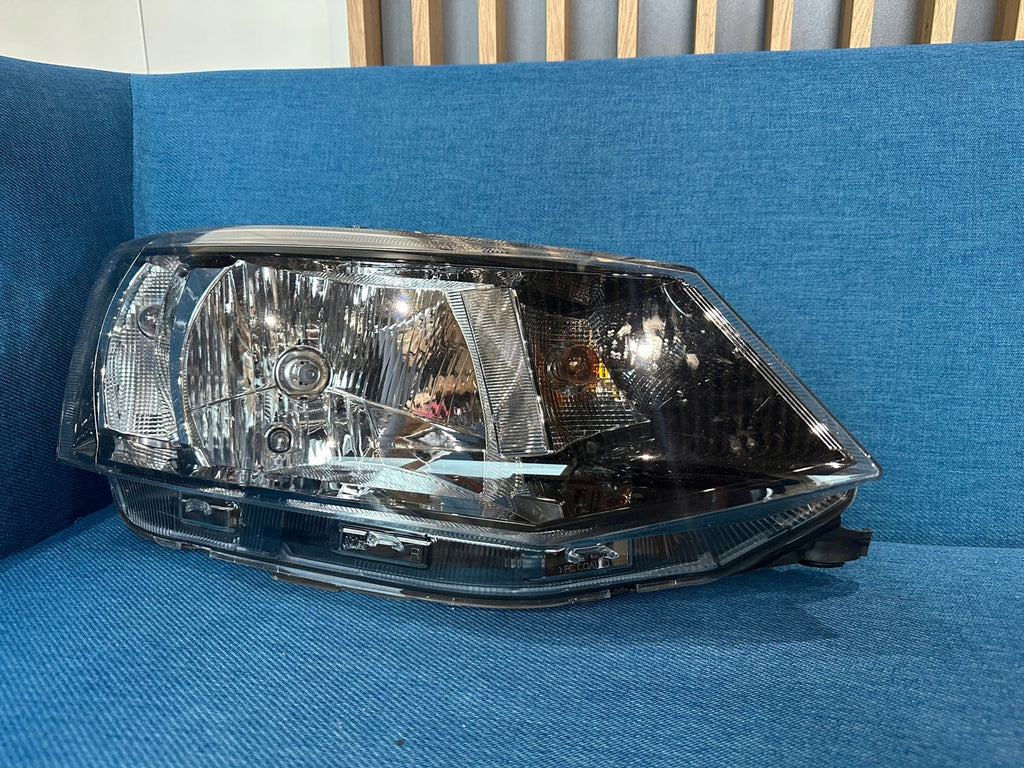 Frontscheinwerfer Skoda Fabia III 6V1941016C FALSE Scheinwerfer Headlight SCH7421244097ke