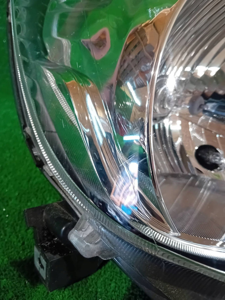 Frontscheinwerfer Mitsubishi Space Star W0563 Rechts Scheinwerfer Headlight