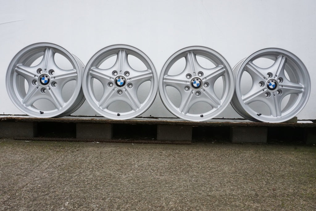 4x Alufelge 16 Zoll 7.0" 5x120 46ET 1092260 BMW Rim Wheel FEL2481880387ra