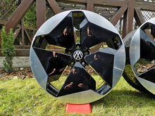 Laden Sie das Bild in den Galerie-Viewer, 4x Alufelge 20 Zoll 7.5" 5x112 44ET Glanz Schwarz 10A601025 VW Id.3 Rim Wheel FEL3550684159cx