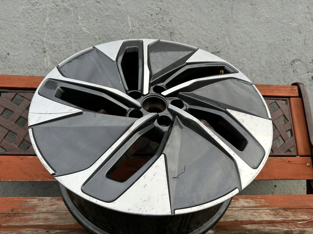 1x Alufelge 19 Zoll 8.0" 5x112 45ET Glanz Graphit 11A601025M Mg Rim Wheel FEL7153333861il