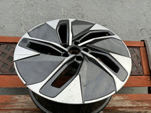 Load image into Gallery viewer, 1x Alufelge 19 Zoll 8.0" 5x112 45ET Glanz Graphit 11A601025M Mg Rim Wheel FEL7153333861il