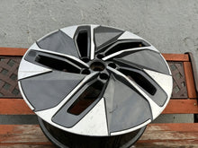 Laden Sie das Bild in den Galerie-Viewer, 1x Alufelge 19 Zoll 8.0" 5x112 45ET 11A601025M Mg Rim Wheel FEL7153333861il