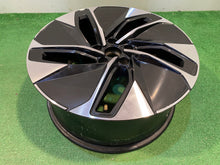 Laden Sie das Bild in den Galerie-Viewer, 1x Alufelge 19 Zoll 8.0" 5x112 45ET 11A601025 VW Id.4 Rim Wheel FEL1747509690fo