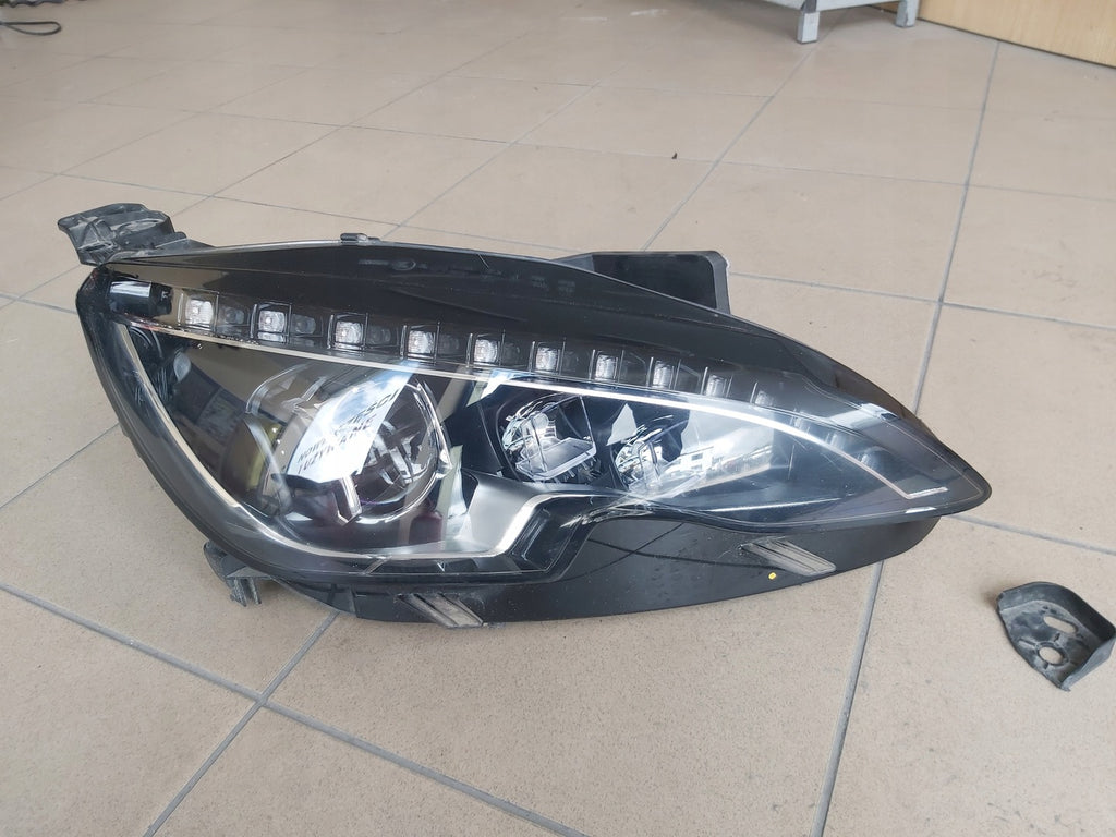 Frontscheinwerfer Peugeot 308 9677832380 LED Rechts Scheinwerfer Headlight