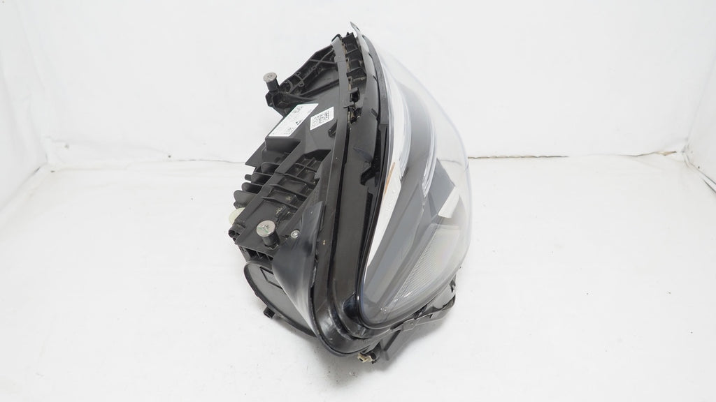 Frontscheinwerfer Mercedes-Benz W247 2479062603 LED Rechts Headlight SCH6814009397kh