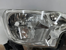 Laden Sie das Bild in den Galerie-Viewer, Frontscheinwerfer Toyota Ractis Rechts Scheinwerfer Headlight SCH8776655912kt