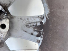 Load image into Gallery viewer, 1x Alufelge 17 Zoll 8V0601025BK Audi A3 Rim Wheel FEL6569995749es