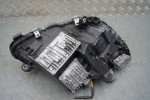 Laden Sie das Bild in den Galerie-Viewer, Frontscheinwerfer Mercedes-Benz W205 A2058203061 A2058202961 Full LED Ein Satz SCH6790254559oe
