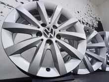 Laden Sie das Bild in den Galerie-Viewer, 4x Alufelge 16 Zoll 6.5" 5x112 49ET 61F0440 Mercedes-Benz Golf VIII Caddy V FEL5478663921pq