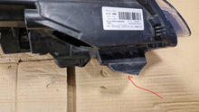 Laden Sie das Bild in den Galerie-Viewer, Frontscheinwerfer Ford C-Max II F1CB13D153AC Links Scheinwerfer Headlight SCH2153633013zi