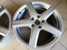 Load image into Gallery viewer, 1x Alufelge 17 Zoll 7.0" 5x112 54ET Silber 1K0601025AE VW Golf Rim Wheel FEL5587865399ci