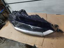 Load image into Gallery viewer, Frontscheinwerfer VW Golf VII Sportsvan 517941006B Rechts Scheinwerfer Headlight SCH5873679041ju