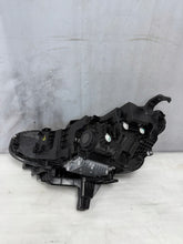 Laden Sie das Bild in den Galerie-Viewer, Frontscheinwerfer Volvo 80000628 20240709 Rechts Scheinwerfer Headlight SCH6048626524ab