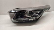 Laden Sie das Bild in den Galerie-Viewer, Frontscheinwerfer Kia Xceed 92101J7300 92101-J7300 LED Links Headlight