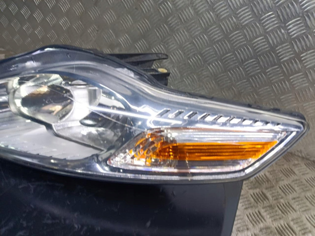 Frontscheinwerfer Ford Mondeo BS71-13W030 Ein Stück (Rechts oder Links) SCH5709000592xg