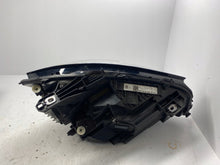 Laden Sie das Bild in den Galerie-Viewer, Frontscheinwerfer Mercedes-Benz A1769068900 LED Links Scheinwerfer Headlight SCH2648701815yx