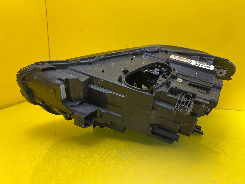 Frontscheinwerfer BMW X1 F48 7472250-06 LED Rechts Scheinwerfer Headlight SCH5890017213zf