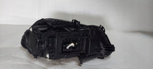 Laden Sie das Bild in den Galerie-Viewer, Frontscheinwerfer Mercedes-Benz Cla X118 1189062600 Rechts Headlight SCH9160800712gz