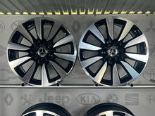 Laden Sie das Bild in den Galerie-Viewer, 4x Alufelge 19 Zoll 8.0" 5x112 38ET Glanz Schwarz A2534010900 Mercedes-Benz Vito FEL6654722362ay