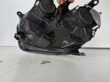 Load image into Gallery viewer, Frontscheinwerfer Dacia Duster 260101133R LED Rechts Scheinwerfer Headlight