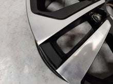 Laden Sie das Bild in den Galerie-Viewer, 1x Alufelge 17 Zoll 7.0" 5x112 45ET Glanz Schwarz 2GA601025R VW T-Roc Rim Wheel FEL6533147742xz