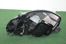 Laden Sie das Bild in den Galerie-Viewer, Frontscheinwerfer Opel Vivaro C Zafira Life 9832836480-00 Xenon Rechts Headlight SCH8043762526hk