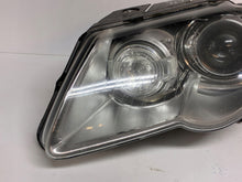 Load image into Gallery viewer, Frontscheinwerfer VW Passat Links Scheinwerfer Headlight SCH1453615882eh