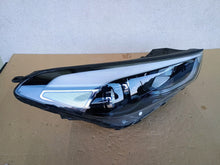 Laden Sie das Bild in den Galerie-Viewer, Frontscheinwerfer Hyundai Tucson 92102D7201 92102-D7201 LED Rechts Headlight SCH9334469108ju