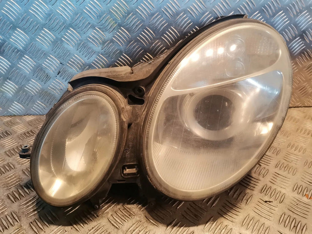 Frontscheinwerfer Mercedes-Benz W211 Links Scheinwerfer Headlight SCH8832405155jz