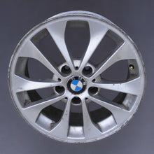Load image into Gallery viewer, 1x Alufelge 17 Zoll 7.0&quot; 5x120 47ET Glanz Silber 6757042 BMW E90 Rim Wheel