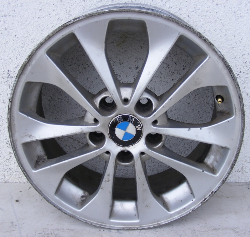1x Alufelge 17 Zoll 7.0" 5x120 47ET Glanz Silber 6757042 BMW E90 Rim Wheel