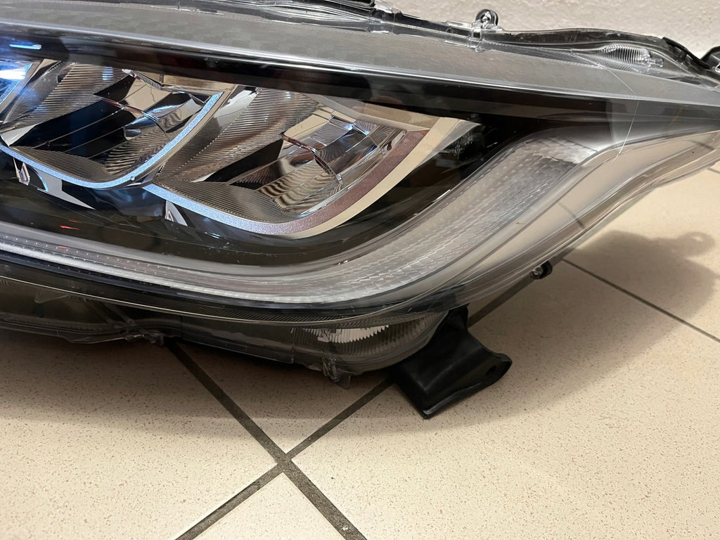 Frontscheinwerfer Toyota 4 Yaris LED Ein Stück (Rechts oder Links) Headlight