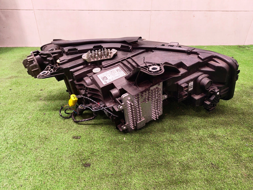 Frontscheinwerfer BMW 2 U06 5A42248 5A42247 Full LED Rechts oder Links SCH2117383383ze