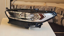 Load image into Gallery viewer, Frontscheinwerfer Ford Mondeo DS73-13W030-EA Links Scheinwerfer Headlight SCH7459868512xn
