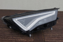 Load image into Gallery viewer, Frontscheinwerfer Seat Ateca 576941032 Full LED Rechts Scheinwerfer Headlight