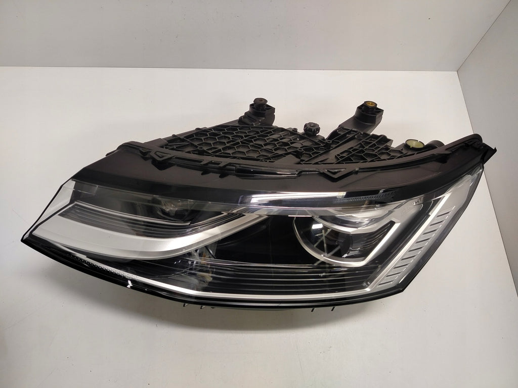Frontscheinwerfer VW Transporter 7T1941081C Ein Stück (Rechts oder Links) SCH3967943164bd