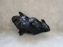 Laden Sie das Bild in den Galerie-Viewer, Frontscheinwerfer Mercedes-Benz W246 A2468207761 Xenon Links Headlight SCH7928491467oc