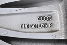 Laden Sie das Bild in den Galerie-Viewer, 1x Alufelge 17 Zoll 7.0" 5x112 43ET Glanz Silber 8U0601025P Audi Q3 Rim Wheel FEL4405008995tj