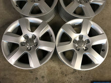 Laden Sie das Bild in den Galerie-Viewer, 4x Alufelge 17 Zoll 7.5" 5x112 26ET Glanz Silber 4H0601025 Audi A8 Rim Wheel FEL3913642591nu