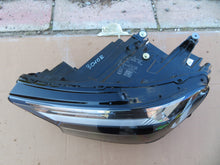 Load image into Gallery viewer, Frontscheinwerfer Audi E-Tron 89A941033D LED Ein Stück (Rechts oder Links)