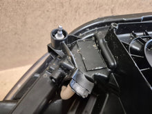 Laden Sie das Bild in den Galerie-Viewer, Frontscheinwerfer Ford Transit Custom PZ31-13E014-CB LED Rechts Headlight