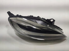 Laden Sie das Bild in den Galerie-Viewer, Frontscheinwerfer Volvo V40 32228484 Full LED Rechts Scheinwerfer Headlight SCH3049288254gc