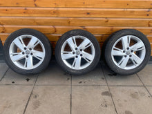 Laden Sie das Bild in den Galerie-Viewer, 1x Alufelge 17 Zoll 7.0&quot; 5x115 44ET Opel Astra J Rim Wheel
