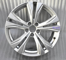 Laden Sie das Bild in den Galerie-Viewer, 1x Alufelge 18 Zoll 8.0" 5x108 42ET Glanz Silber 32243390 Volvo S60 V60 S90 V90
