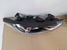 Load image into Gallery viewer, Frontscheinwerfer Hyundai Elantra LED Ein Stück (Rechts oder Links) Headlight